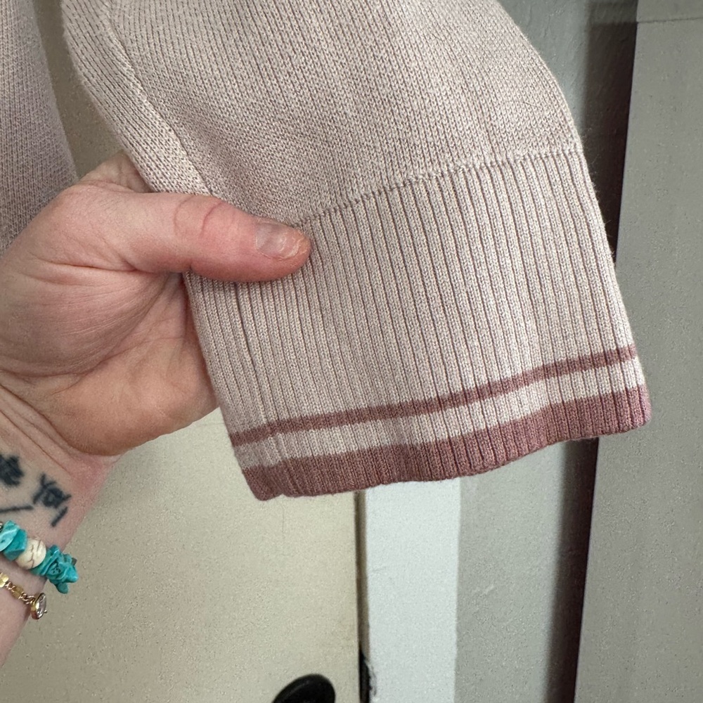lululemon Soothe Away Soft Pink Hooded Sweater - Picture 4 of 7